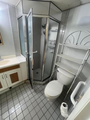 3071 NW 47th Terrace 125, Lauderdale Lakes, FL 33313