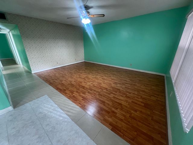 3071 NW 47th Terrace 125, Lauderdale Lakes, FL 33313