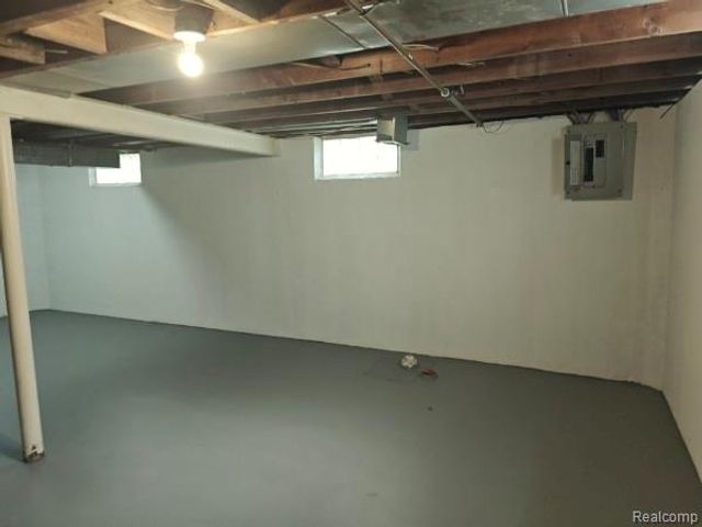 22544 Frisbee Street, Detroit, MI 48219