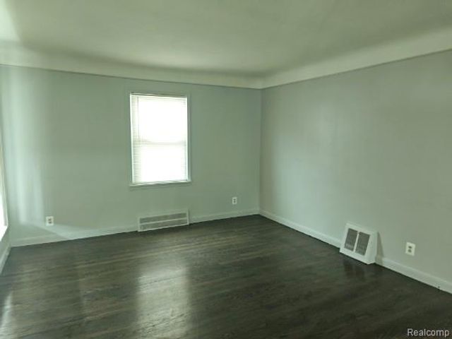 22544 Frisbee Street, Detroit, MI 48219