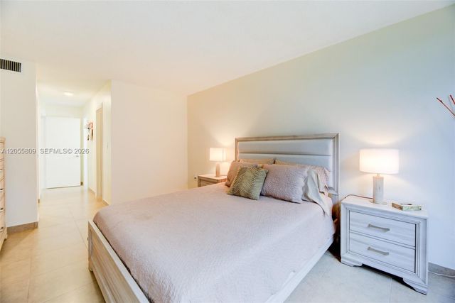 1701 NE 191st Street A103, Miami, FL 33179