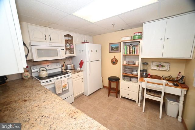 4210 CENTENNIAL STA, Warminster, PA 18974