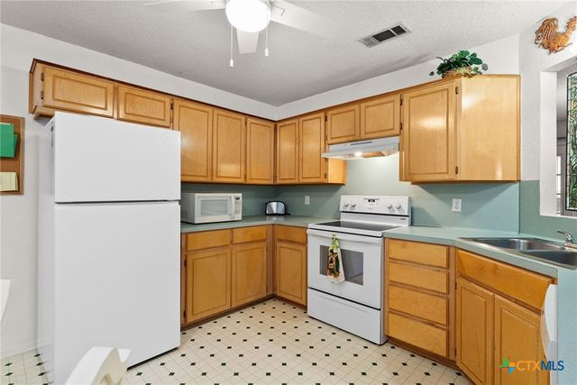 4411 Secretariat Drive, Killeen, TX 76549