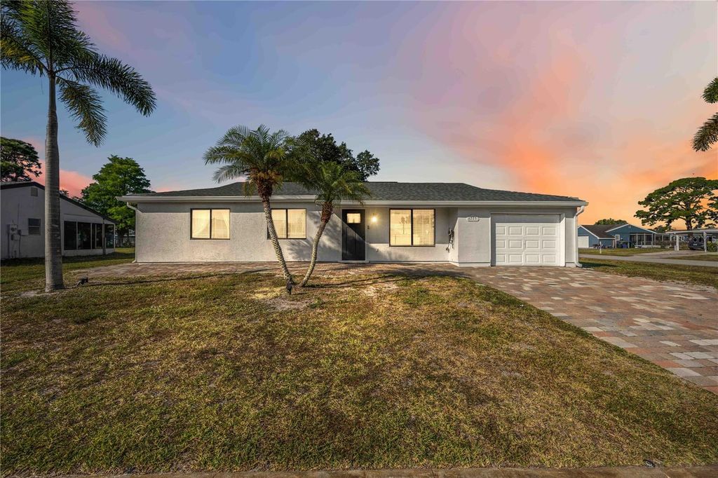 6775 DENNISON AVENUE, North Port, FL 34287