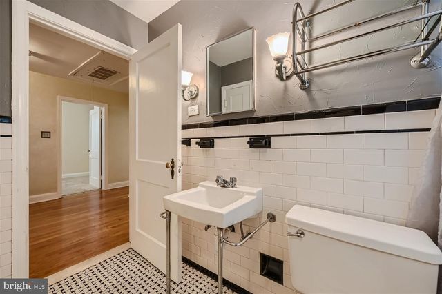7123 CHAMBERS RD, Baltimore, MD 21234