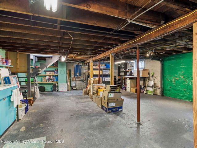 29 Elizabeth Street, Saugerties, NY 12477