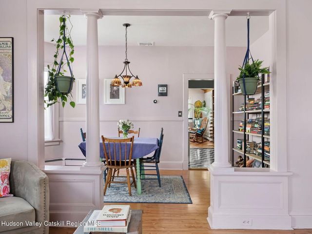 29 Elizabeth Street, Saugerties, NY 12477