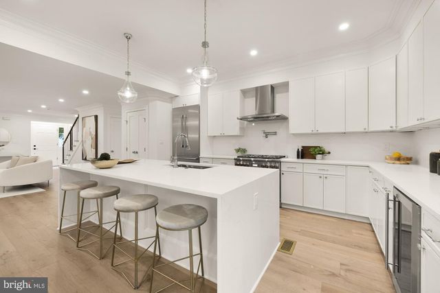 7928 16TH ST NW, Washington, DC 20012