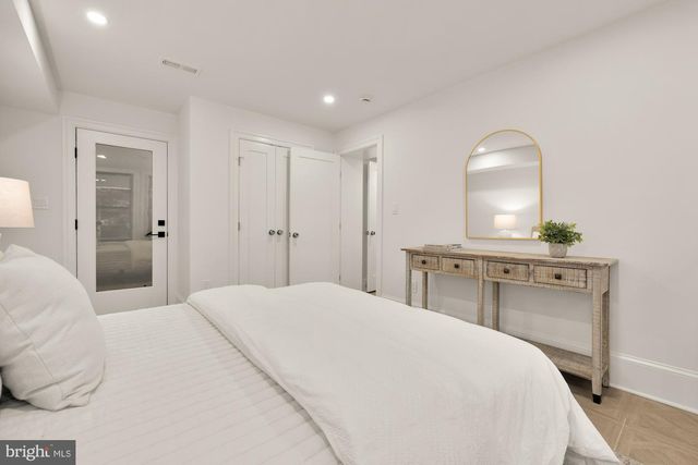7928 16TH ST NW, Washington, DC 20012