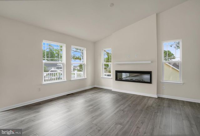 3221 SALTY WAY, Greenbackville, VA 23356