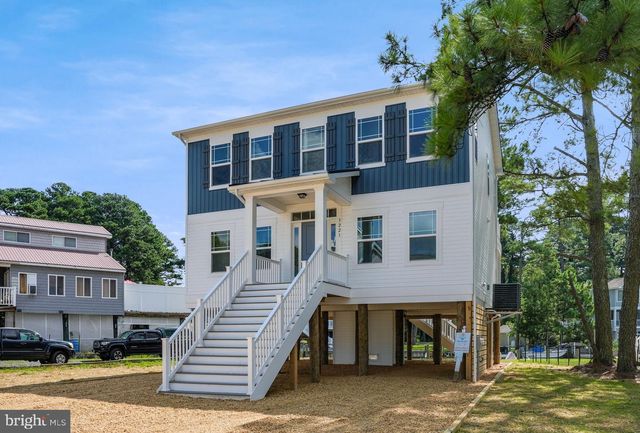 3221 SALTY WAY, Greenbackville, VA 23356