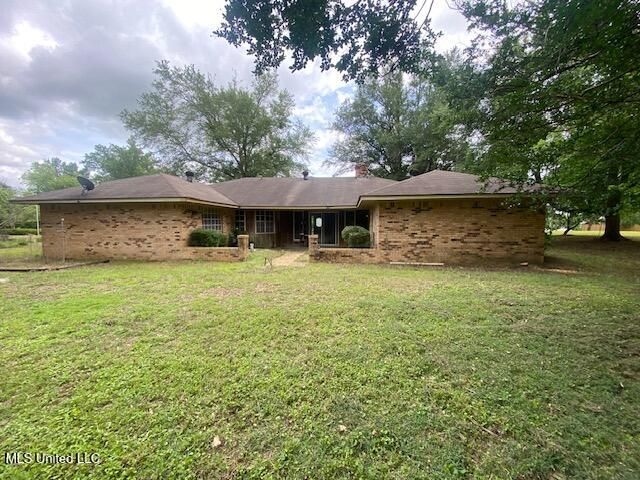 243 W Lee Drive, Clarksdale, MS 38614