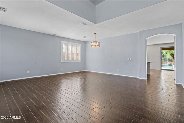 857 E CARLA VISTA Drive, Gilbert, AZ 85295