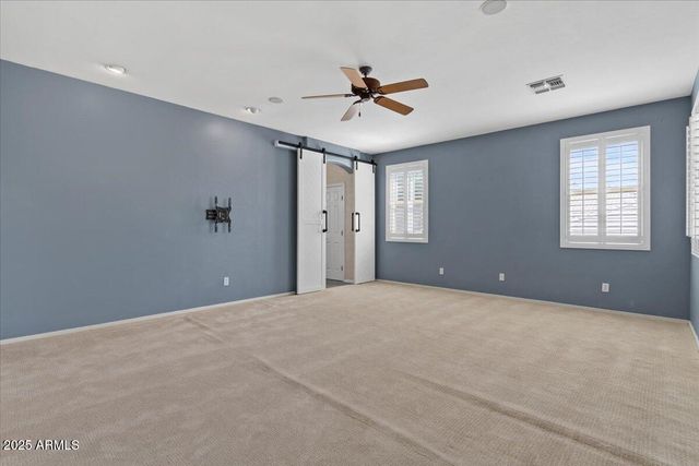 857 E CARLA VISTA Drive, Gilbert, AZ 85295