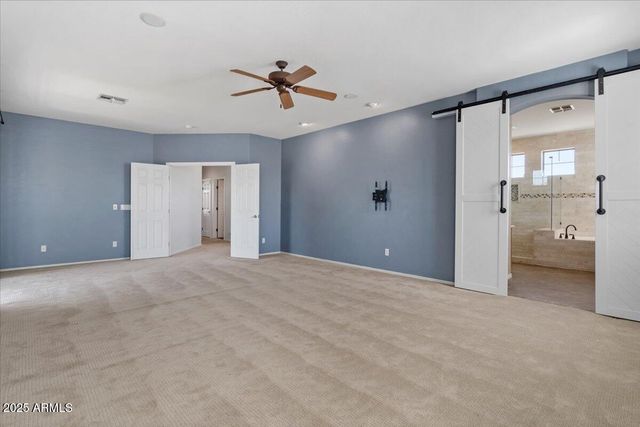 857 E CARLA VISTA Drive, Gilbert, AZ 85295