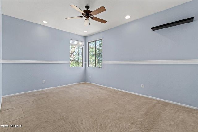 857 E CARLA VISTA Drive, Gilbert, AZ 85295