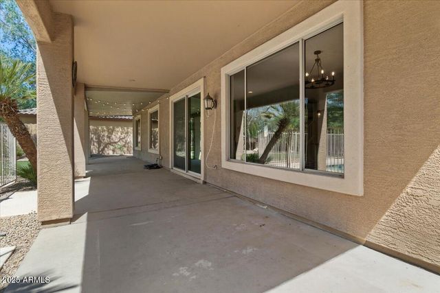 857 E CARLA VISTA Drive, Gilbert, AZ 85295