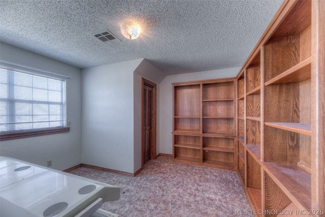 11002 E 440 Road, Claremore, OK 74017