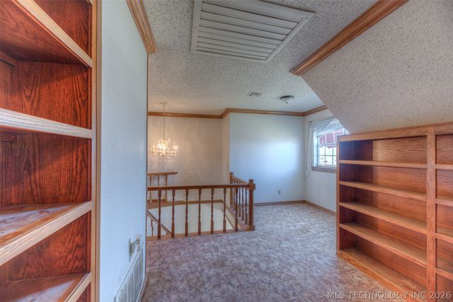 11002 E 440 Road, Claremore, OK 74017