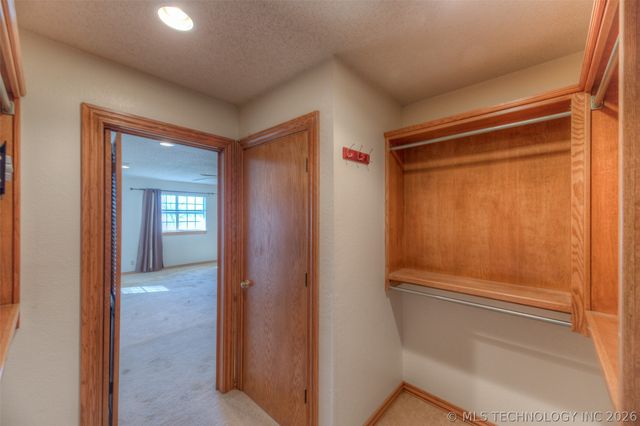 11002 E 440 Road, Claremore, OK 74017