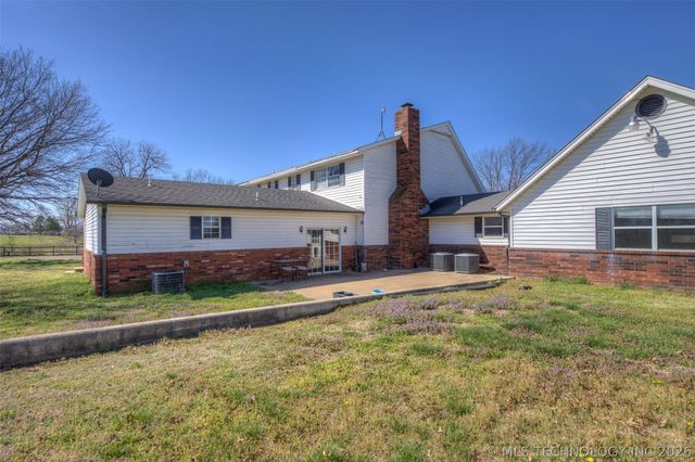 11002 E 440 Road, Claremore, OK 74017