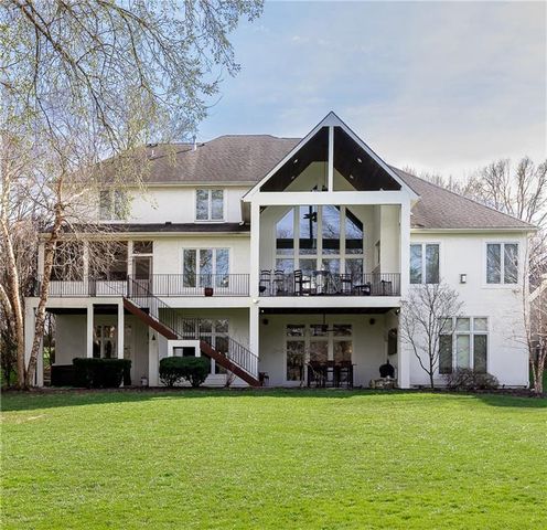 4820 W 68 Street, Prairie Village, KS 66208
