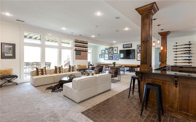 4820 W 68 Street, Prairie Village, KS 66208