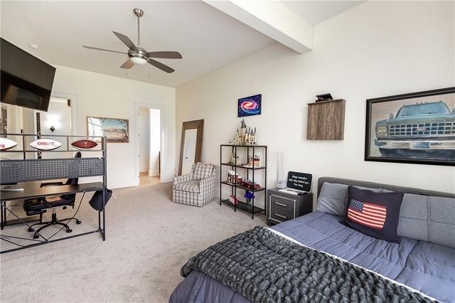 4820 W 68 Street, Prairie Village, KS 66208