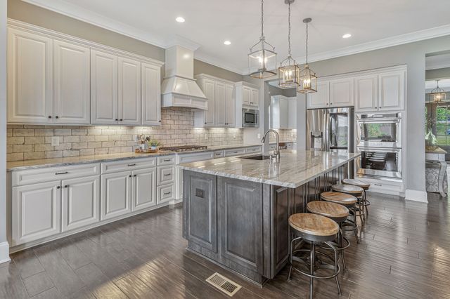 1888 Charity Dr, Brentwood, TN 37027