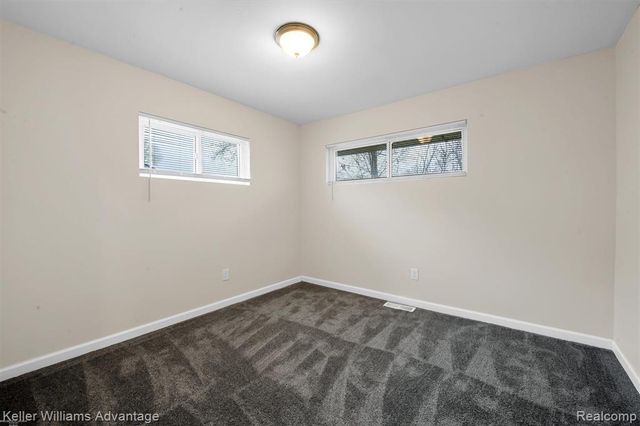 11140 Ocalla Drive, Warren, MI 48089