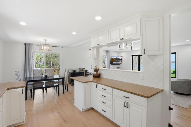 1375 Cherry Place, Mound, MN 55364