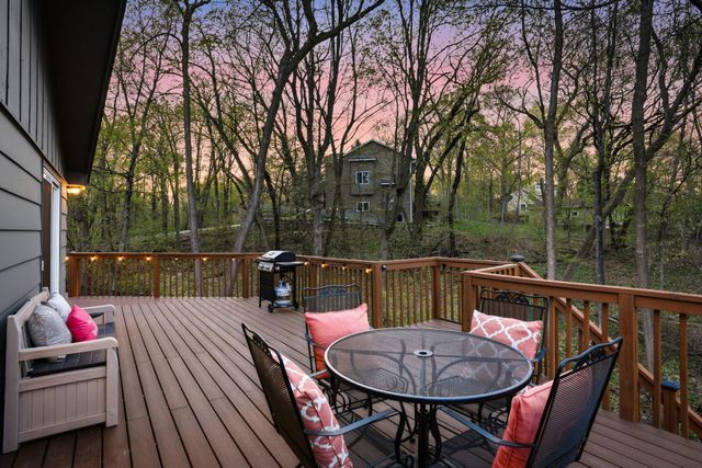 1375 Cherry Place, Mound, MN 55364