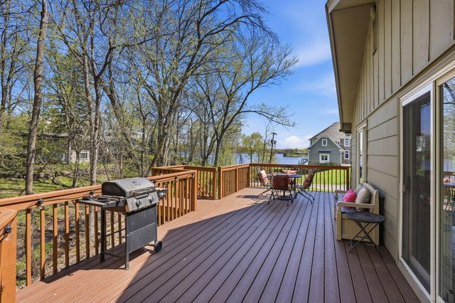 1375 Cherry Place, Mound, MN 55364