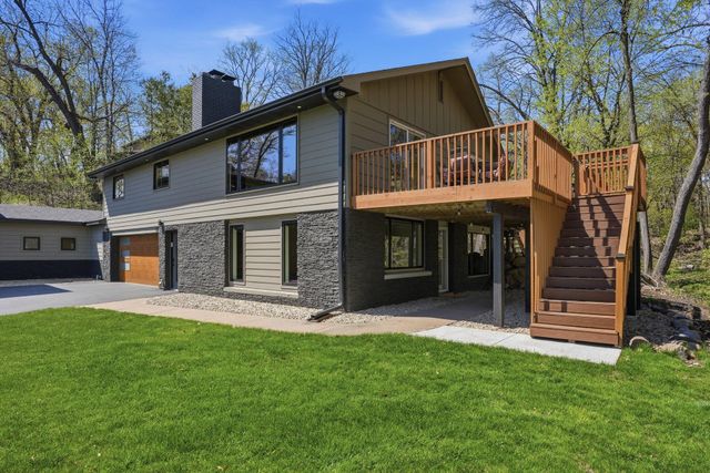 1375 Cherry Place, Mound, MN 55364