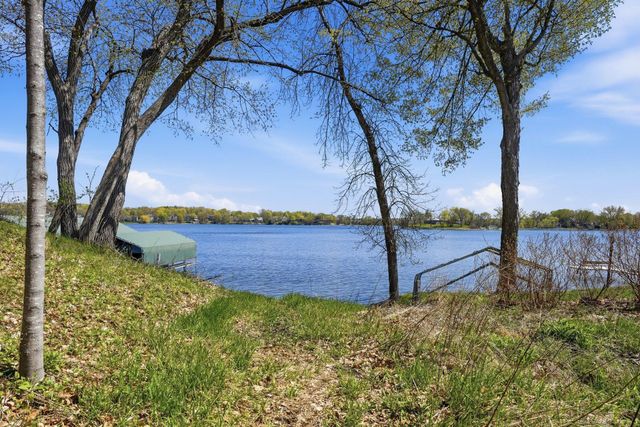 1375 Cherry Place, Mound, MN 55364