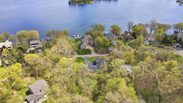 1375 Cherry Place, Mound, MN 55364