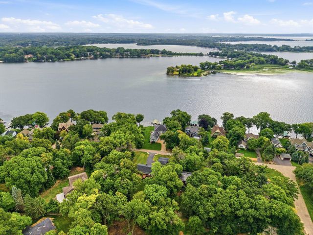 1375 Cherry Place, Mound, MN 55364
