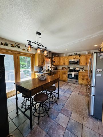 4050 E Ottawa Drive, Free Soil, MI 49411