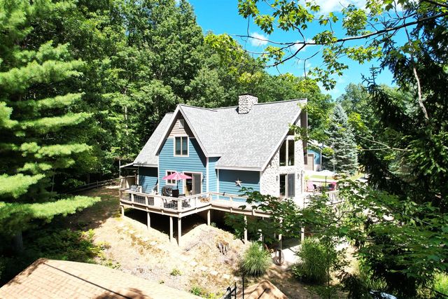 4050 E Ottawa Drive, Free Soil, MI 49411