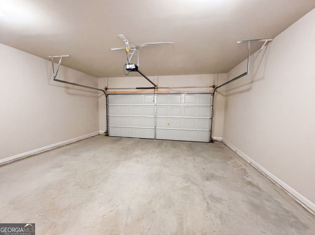 158 Mitchem Creek Drive, Loganville, GA 30052