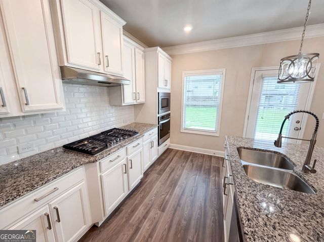 158 Mitchem Creek Drive, Loganville, GA 30052