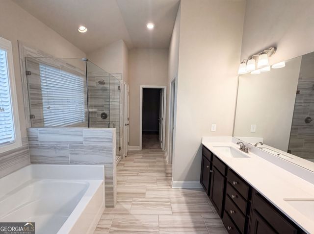 158 Mitchem Creek Drive, Loganville, GA 30052