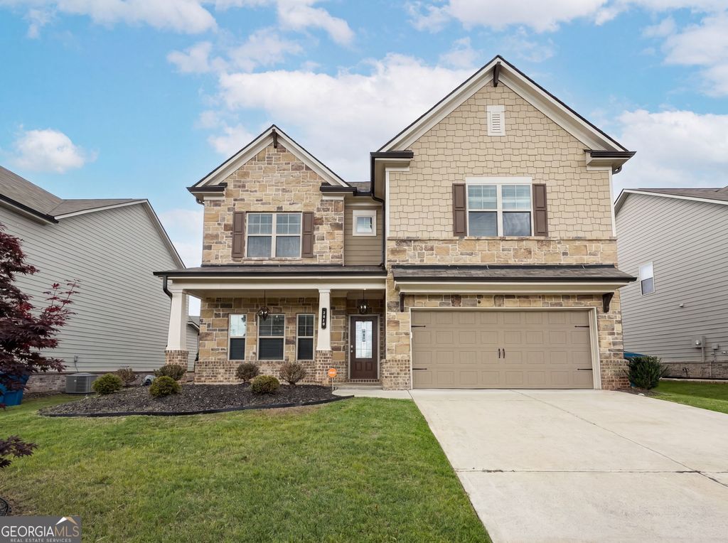 158 Mitchem Creek Drive, Loganville, GA 30052