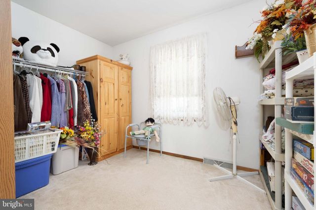 111 LAUREL DR, Enola, PA 17025