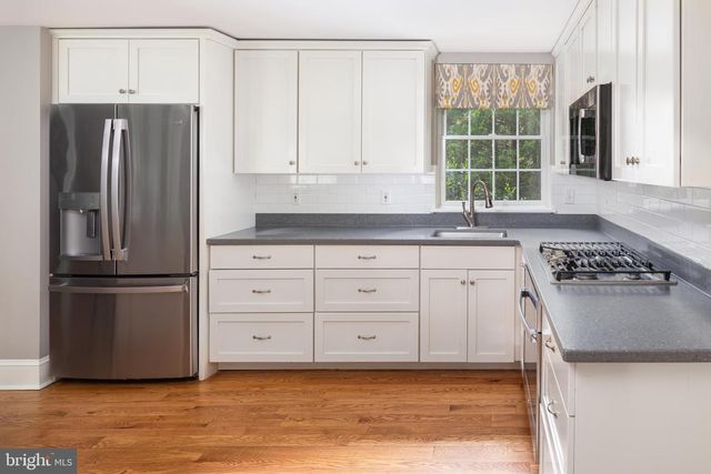 186 LAKESIDE RD, Ardmore, PA 19003