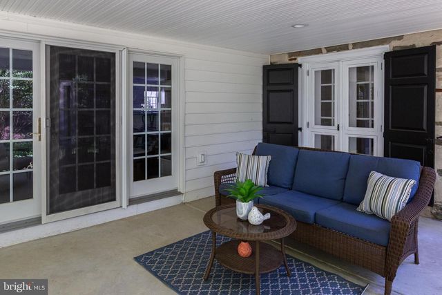 186 LAKESIDE RD, Ardmore, PA 19003