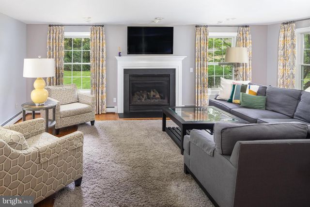 186 LAKESIDE RD, Ardmore, PA 19003