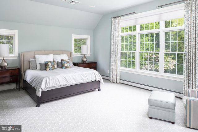 186 LAKESIDE RD, Ardmore, PA 19003