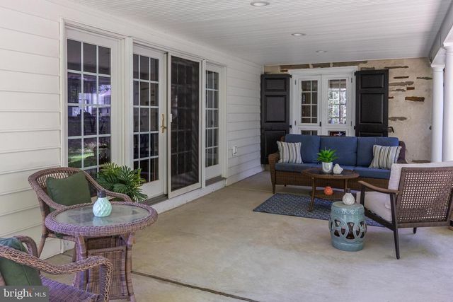 186 LAKESIDE RD, Ardmore, PA 19003