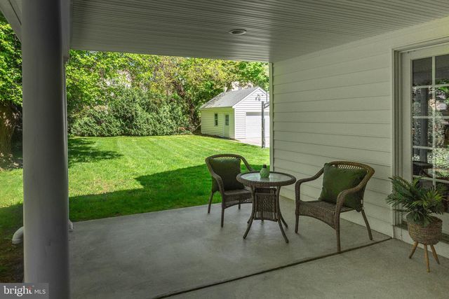 186 LAKESIDE RD, Ardmore, PA 19003